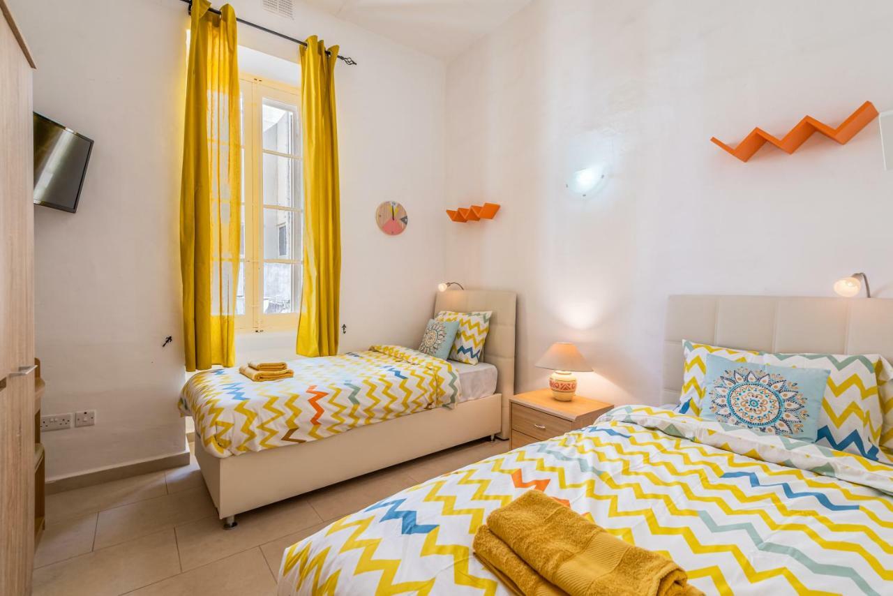 Traditional Maltese Townhouse Hotel Sliema Exterior photo